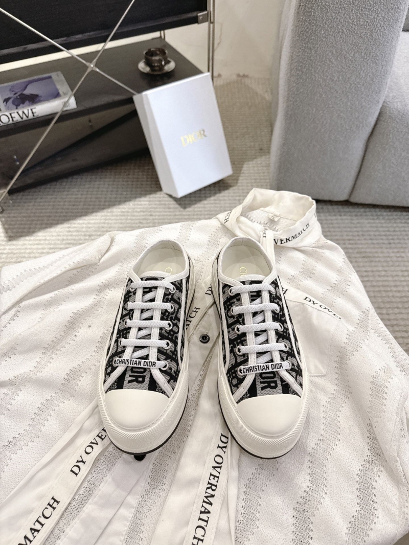 chr1st1an D10r sneakers